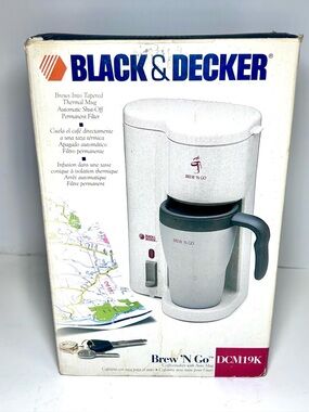 Black & Decker Brew ‘N Go Coffeemaker with Auto Mug White DCM19K Open Box